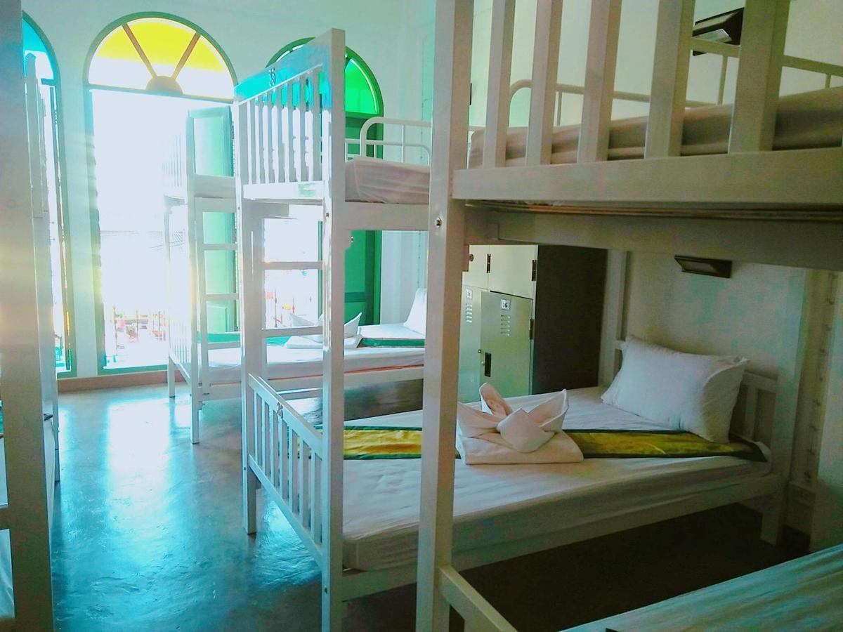 Siri Krabi Hostel Kültér fotó